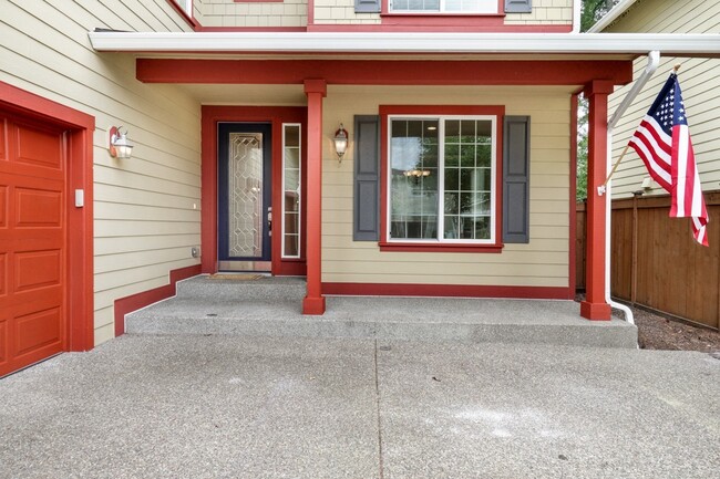 Photo - 4315 Freemont St NE