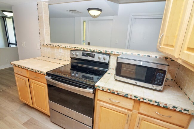 Photo - 1401 S Federal Hwy Unit 501