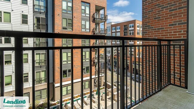 Photo - 545 Foster St Unit 404