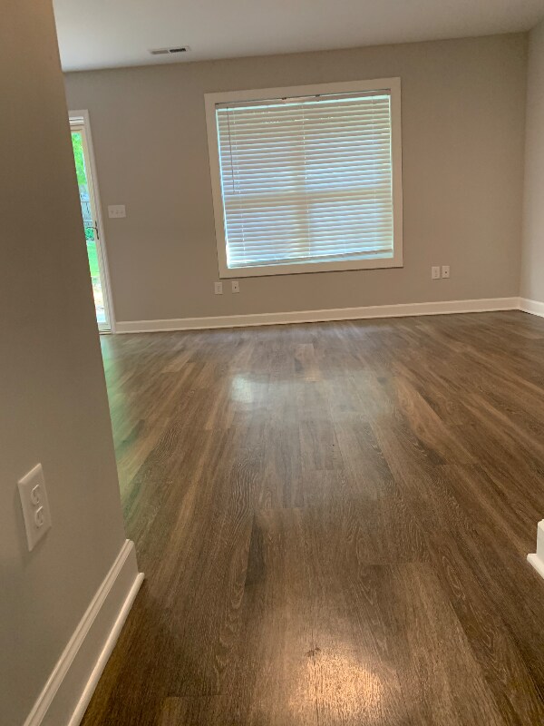 Building Photo - 4108 Greenbriar Rd Rental