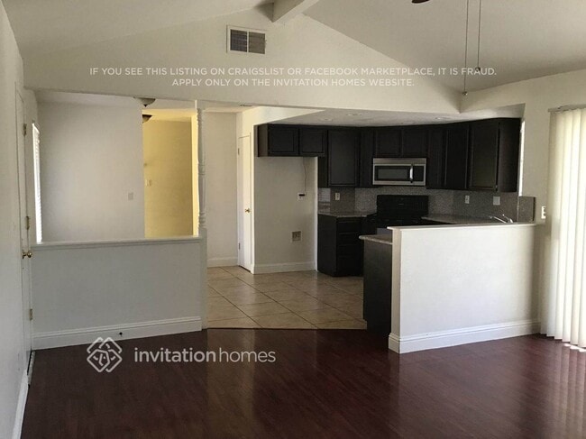 Photo - 14 Yerba Ct