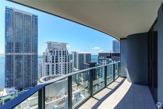 Building Photo - 1000 Brickell Plaza Unit 4703 Rental