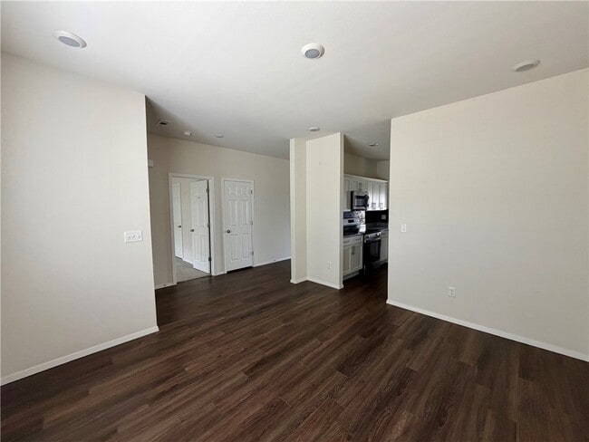 2960 W McLaren Dr