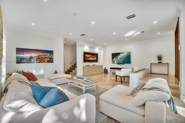 Photo - 7440 SW 56th Ct