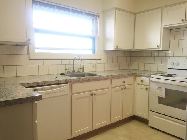 Photo - 5630 NE Couch St Unidad 5630