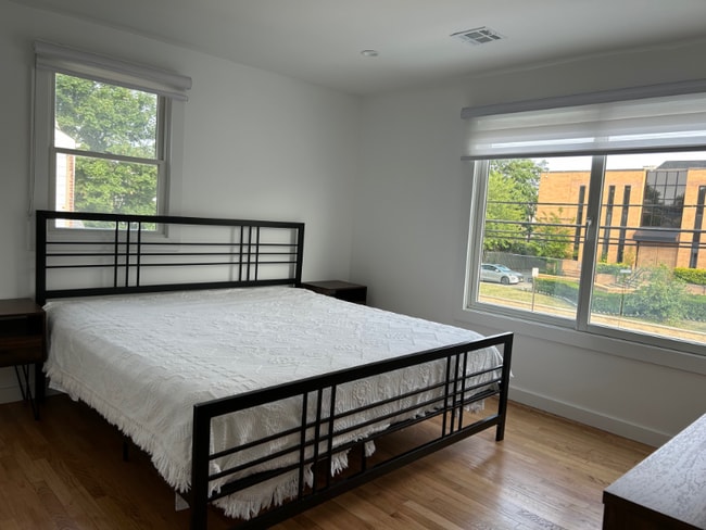 Photo - 39 Cedar Ave Unidad Apt B