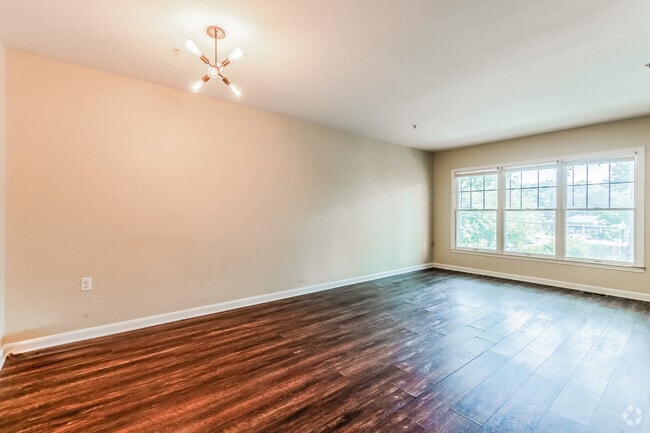 Building Photo - 866 Hr Dr SE Rental