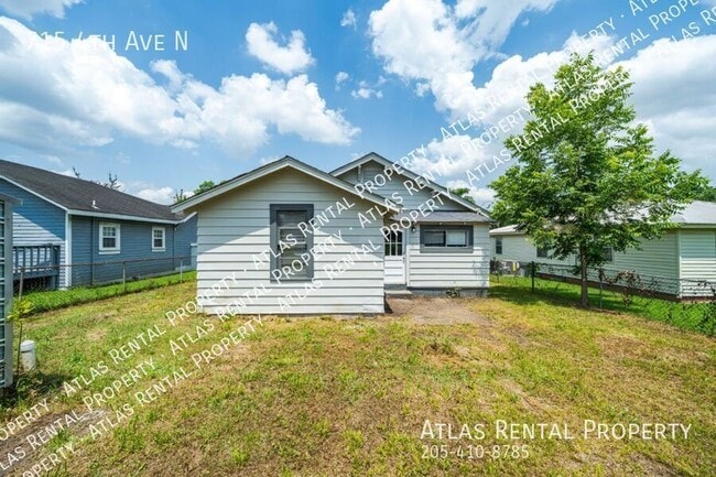 Photo - 715 4th Ave N