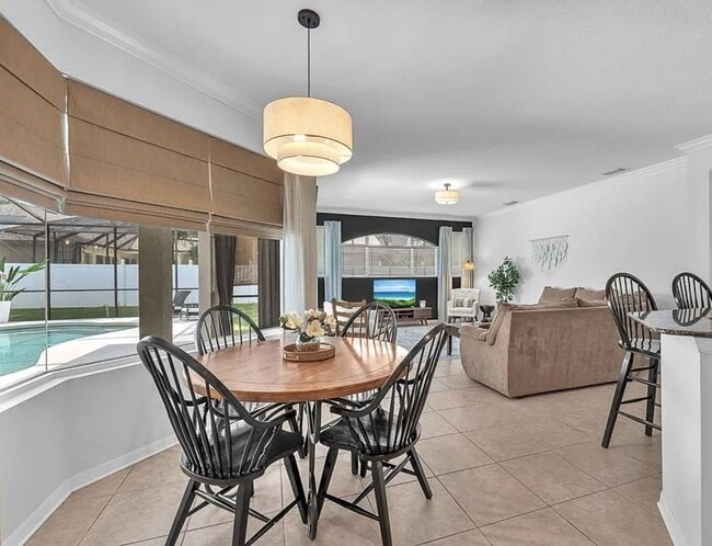 Photo - 5/3.5 Pool Home, Cul-de-Sac, large military presence