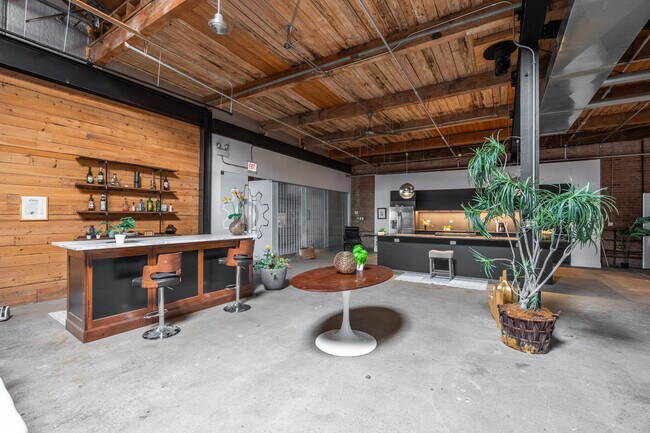 Photo - 3134 W Carroll Ave Unidad 2