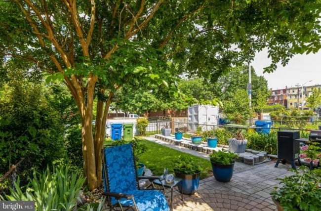 Photo - 1812 N Spring St