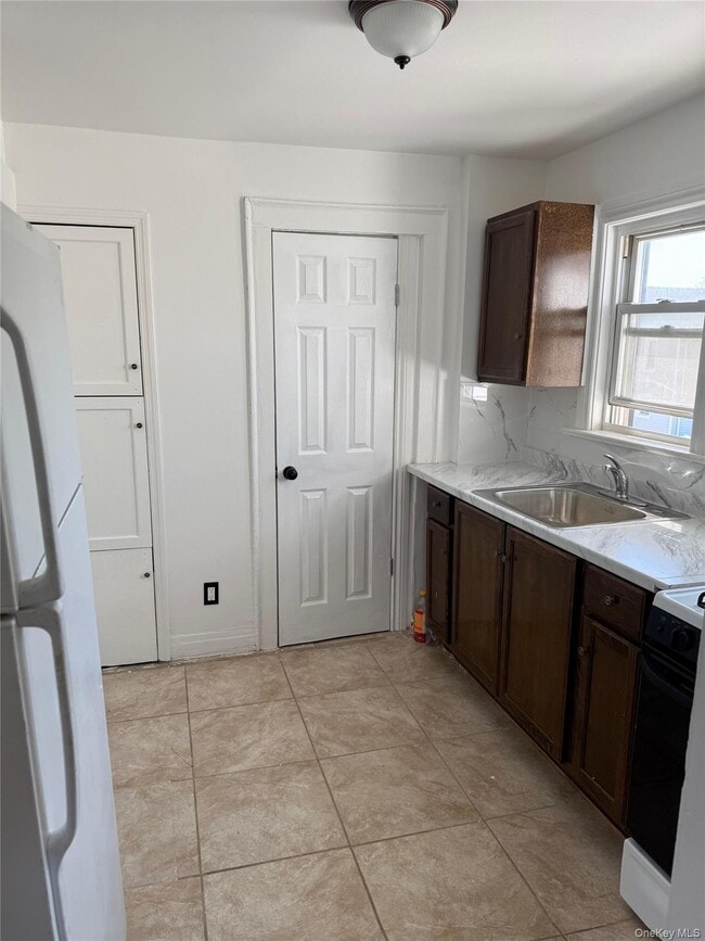 Photo - 116-47 134th St