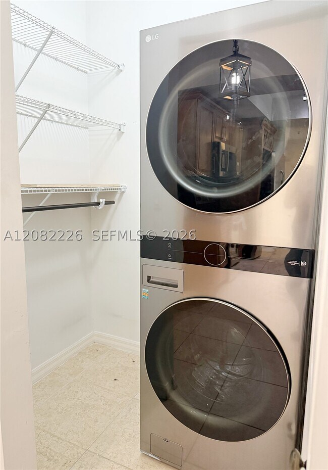 Photo - 3530 SW 22nd St Unit 710