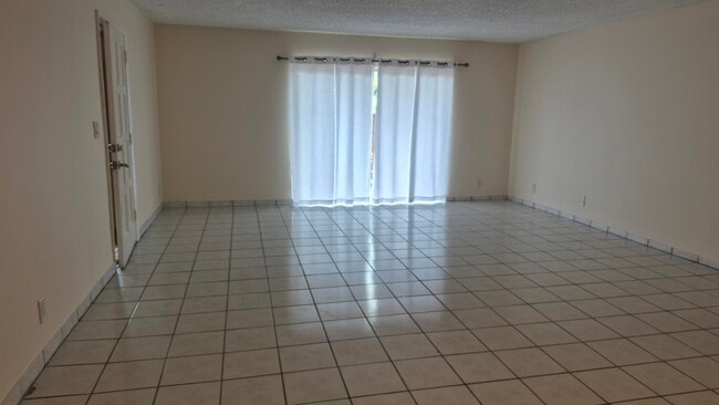 Photo - 11604 NW 29th St Unit 2c