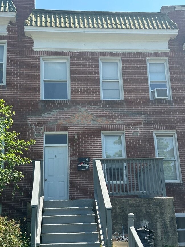 Building Photo - 5 S Wickham Rd Unit Apt. 1
