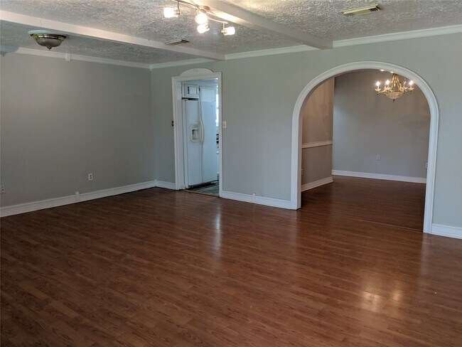 Photo - 5519 Birchgate Dr