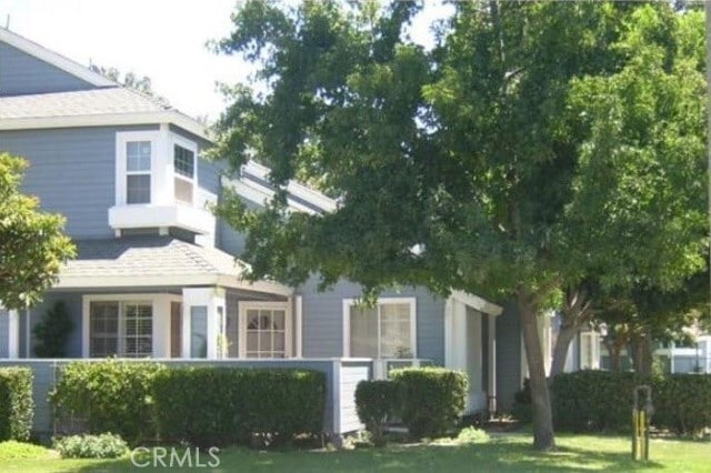 Photo - 615 Alder Ln