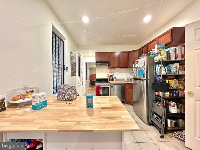 Photo - 2128 N Carlisle St