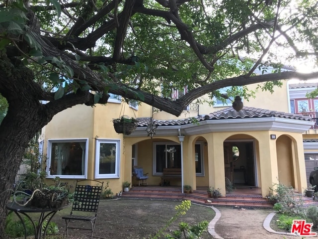 Building Photo - 8302 S Sepulveda Blvd