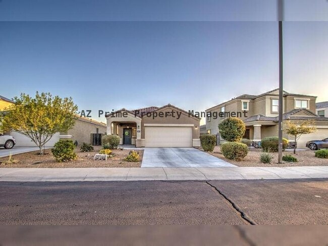 Photo - 30945 W Picadilly Rd