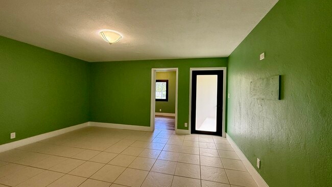 Photo - 4729 Myrtle Ln