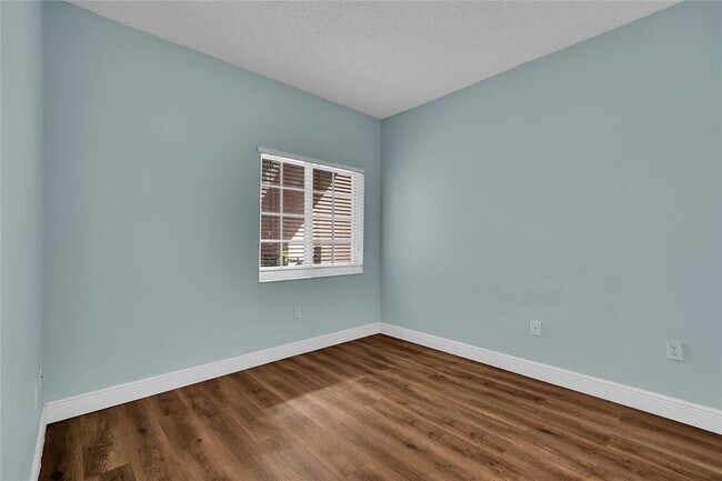 Photo - 2331 NW 96th Ter Unidad 17N Rental