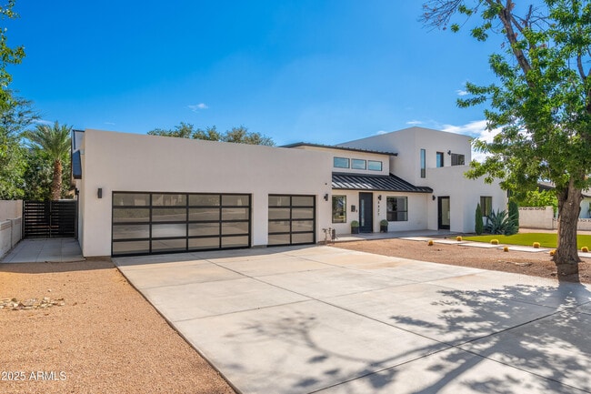 Photo - 4421 E Earll Dr