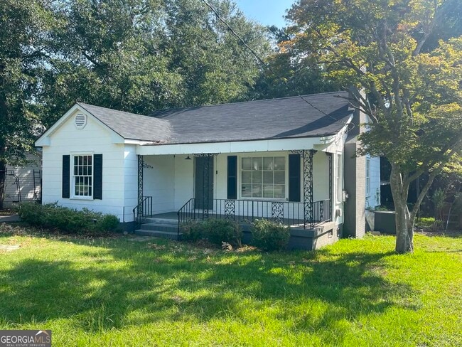 Building Photo - 209 West Dr