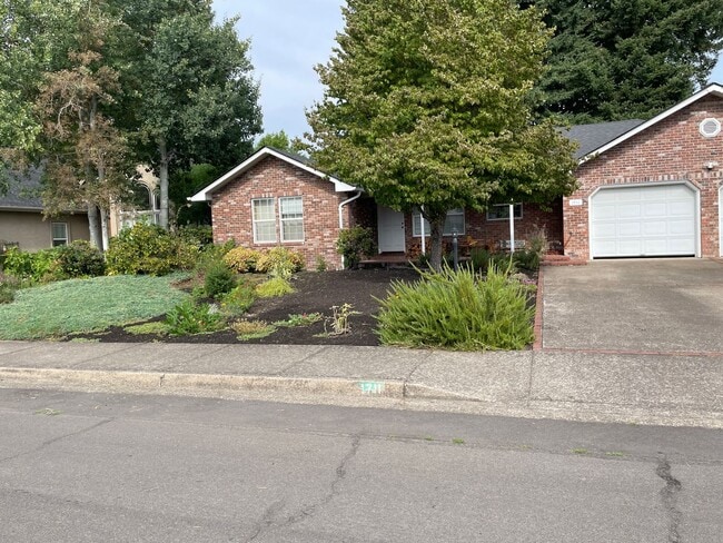 Photo - Beautifully updated 2 bedroom 2 bath house!