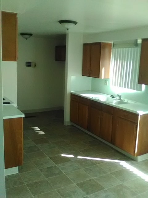 Building Photo - Ridge Unit 12 Rental