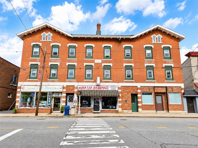 Building Photo - 62-70 Main St.-G Unit G