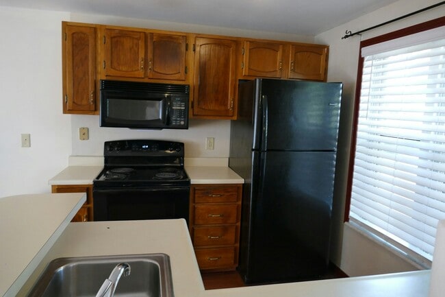 Photo - 3 Criswell Ln