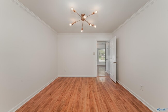 Photo - 6716 Steeplechase Dr NW