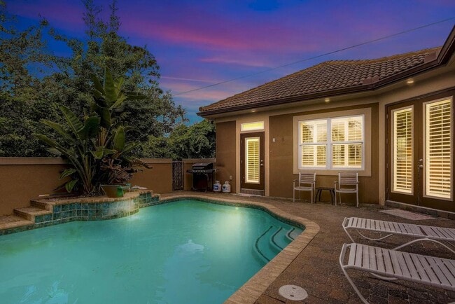 Luxury Long-Term Rental in Destiny East- F... - Luxury Long-Term Rental in Destiny East- F...