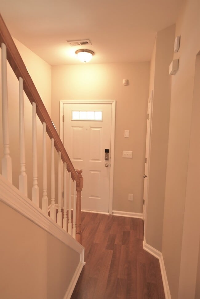 Photo - A Cozy 2bedroom Town home in Fort Mill