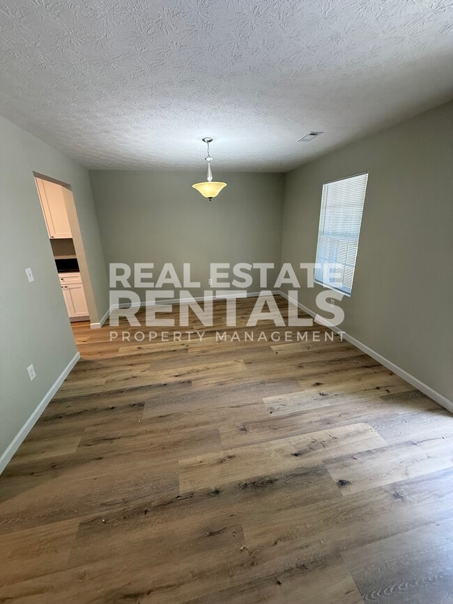 Photo - 1501 Van Buren Ave