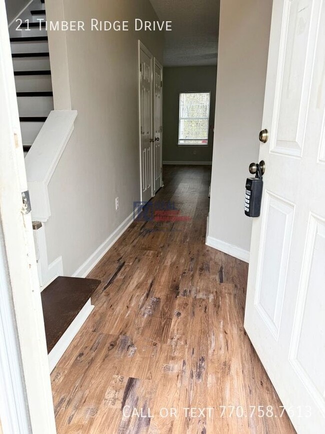 Photo - 21 Timber Ridge Dr