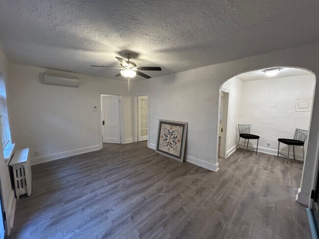 Photo - 513 N Arthur Ashe Blvd House