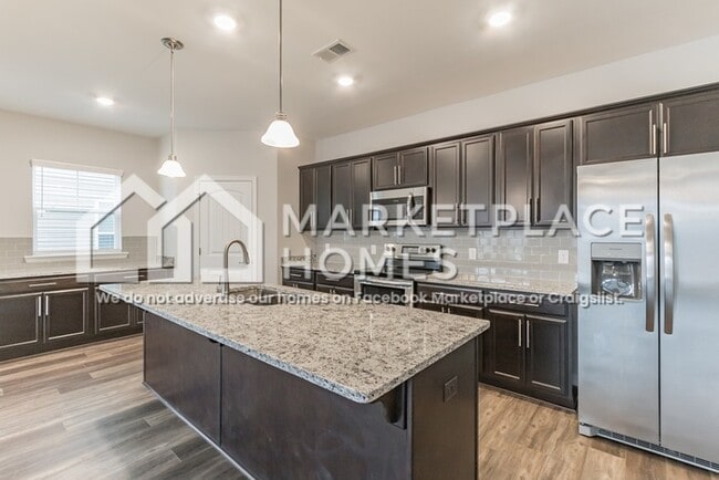 Photo - 213 Sessile Oak Dr