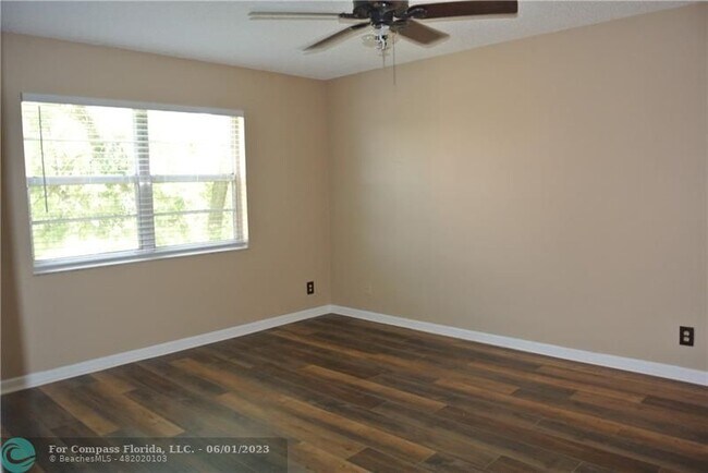 Photo - 8735 Ramblewood Dr