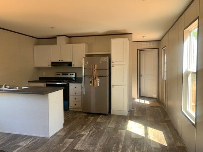 Photo - 3-Bedroom 2-bath single wide
