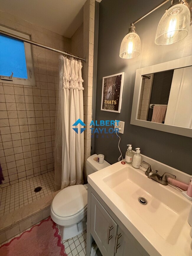 Photo - 99 Calumet St Unit 2