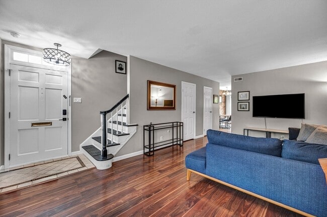Photo - 25 Yorktown Dr Unit 25