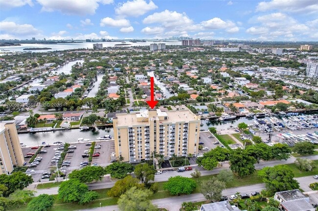 Photo - 2000 NE 135th St Unit 411