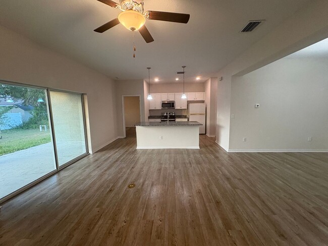 Photo - 3602 Waffle Terrace