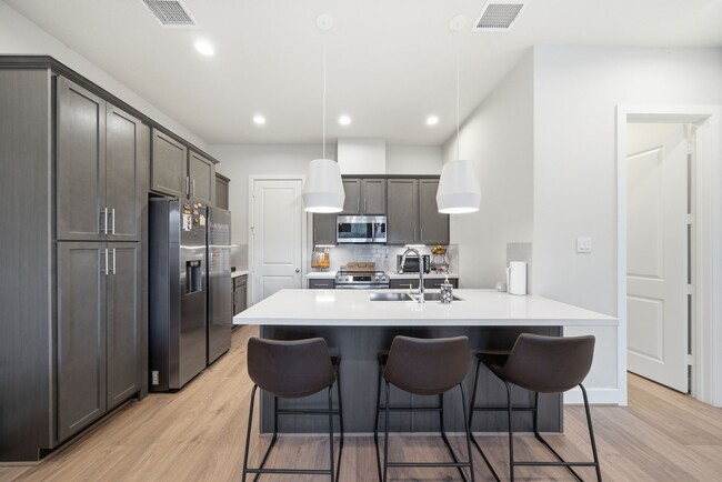 Photo - 2312 Silva Park Ln