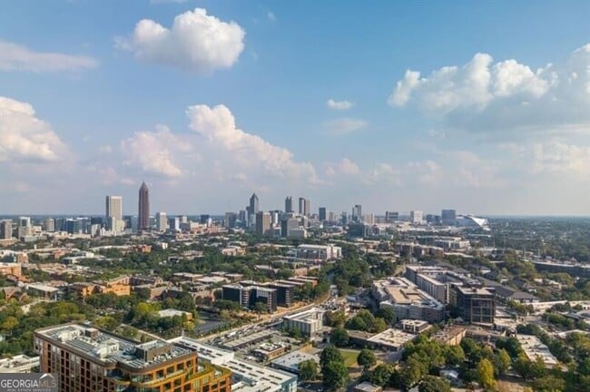 Building Photo - 699 Vidalia Ln