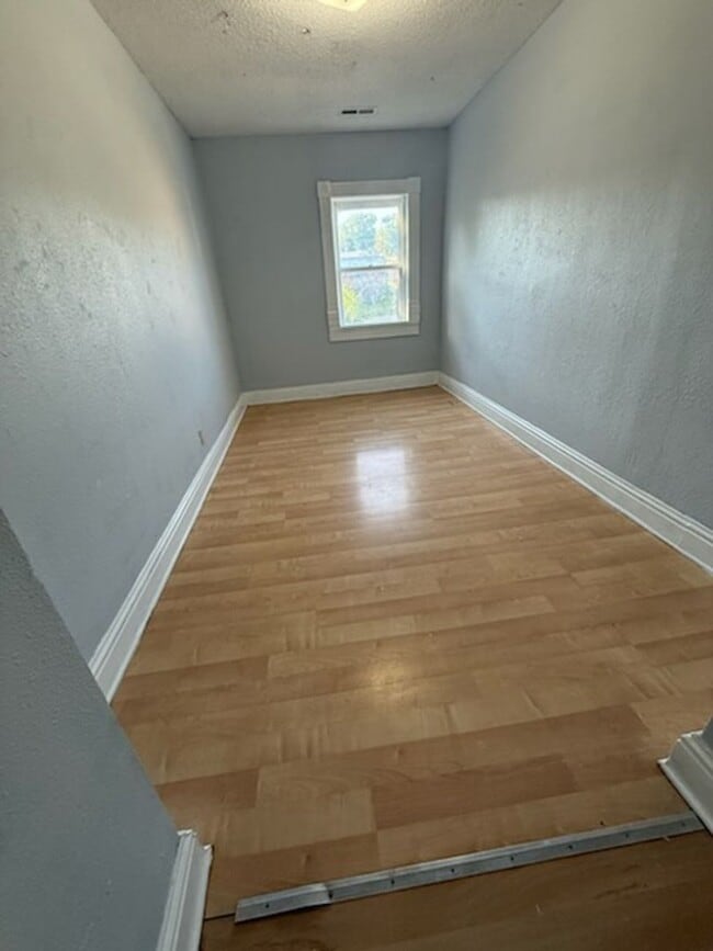 Photo - 1332 Buchanan Ave Unit 1332 1/2 Buchanan Ave. St. Joseph, MO 64501