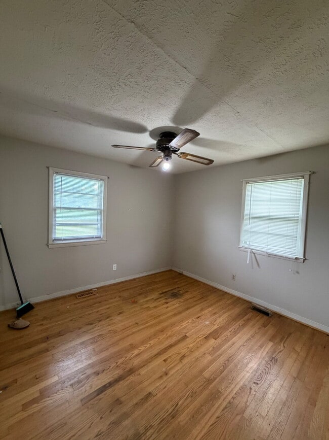 Photo - Cute Brick House w/ 3 BR | 1.5 BA in Goldsboro *Pikeville school district*