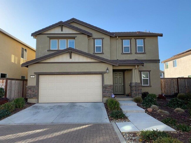 3 Bedroom 3 Bathroom Home in North Natomas - 3 Bedroom 3 Bathroom Home in North Natomas